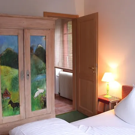Des Deux Chateaux